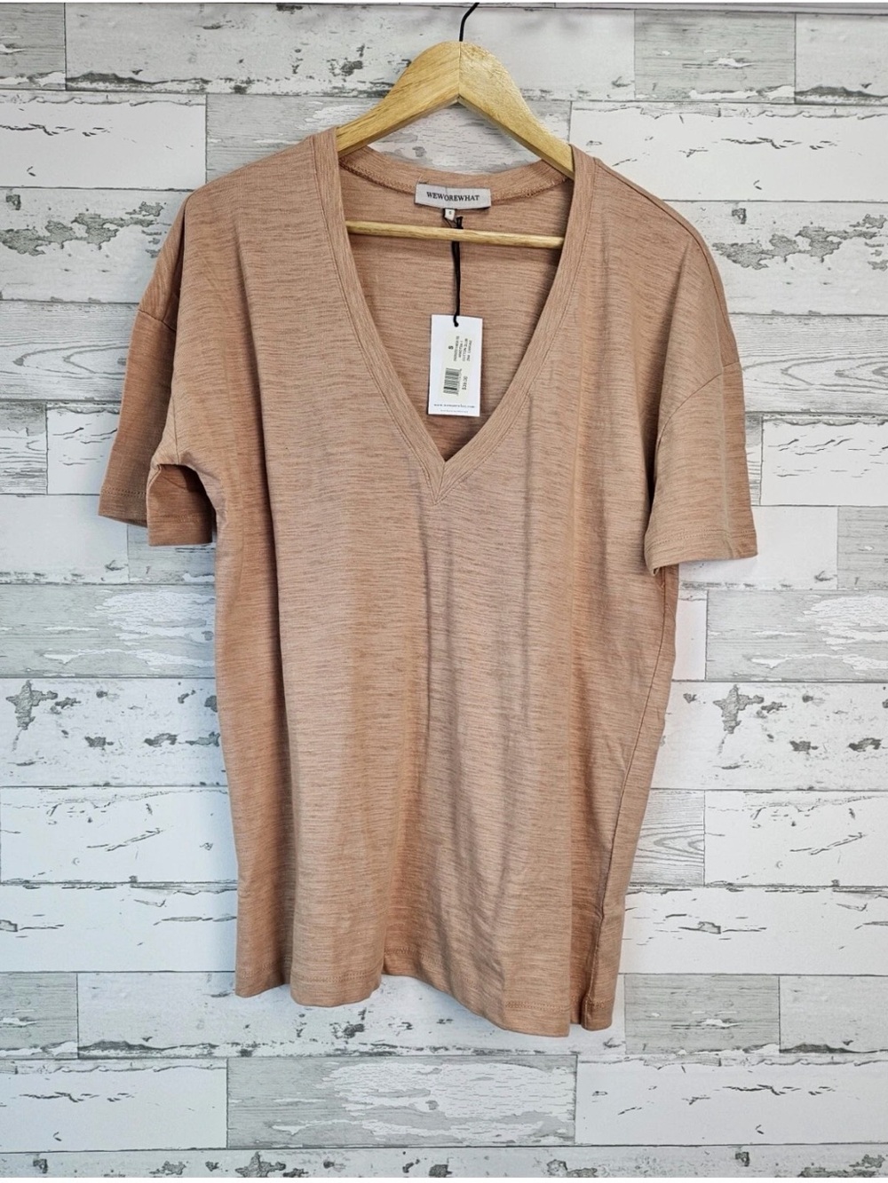 NWT WeWoreWhat oversized V-neck tee in cotton slub - Xs